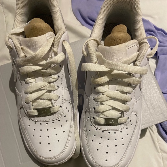 Nike Air Force 1s women’s size 5 - Picture 4 of 5